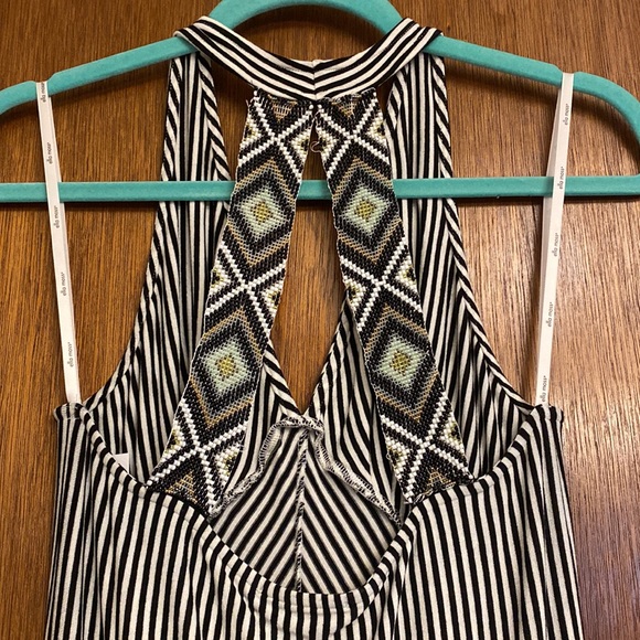 Ella Moss Maxi Dress - Picture 2 of 5